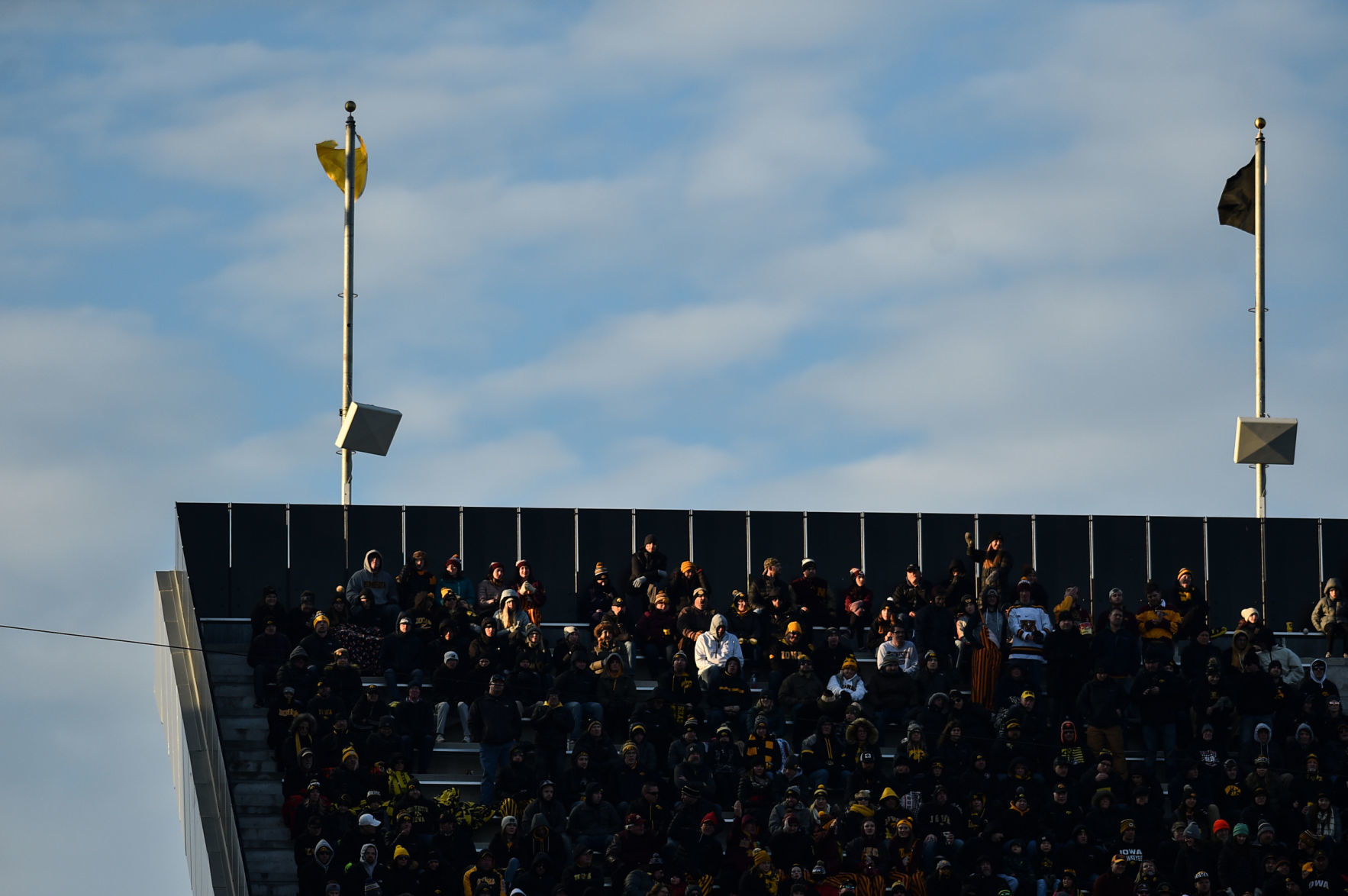 111619-qct-spt-iowa-minn-foot-125a.jpg